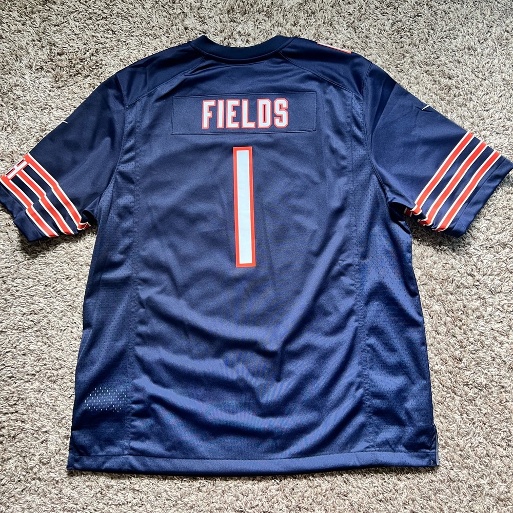 Chicago Bears Jersey - Justin Fields